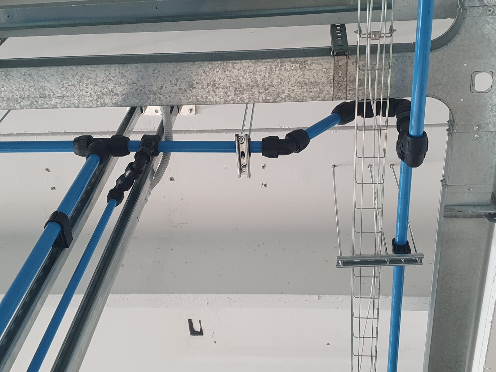 Linea di distribuzione aria compressa in alluminio